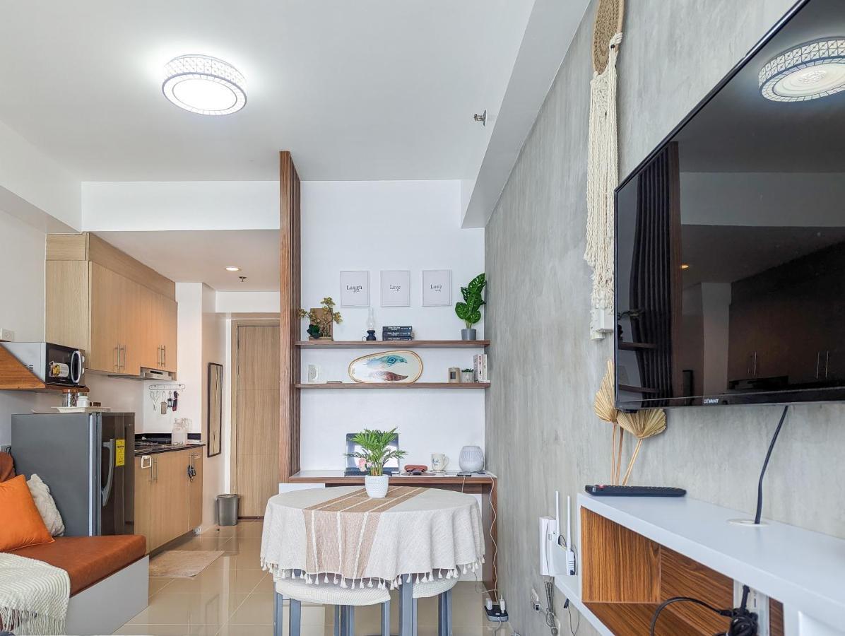 Studio Condo Manila By The Bay Roxas Blvd Near Us Embassy Exterior photo
